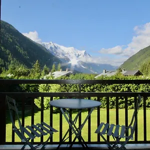 https://studio-residence-grands-montets.hotels-rhonealpes.com